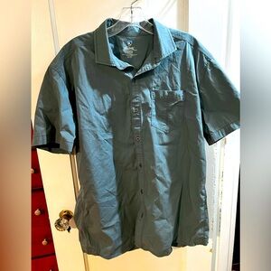 Men’s hiking shirt